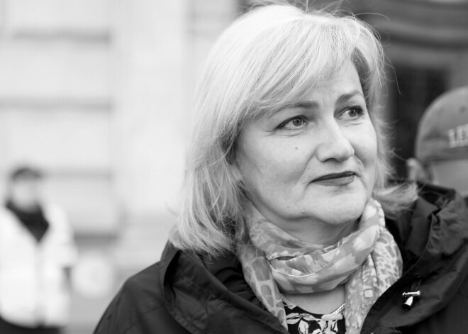 В возрасте 53 лет скончалась депутат Сейма Инесе Икстена