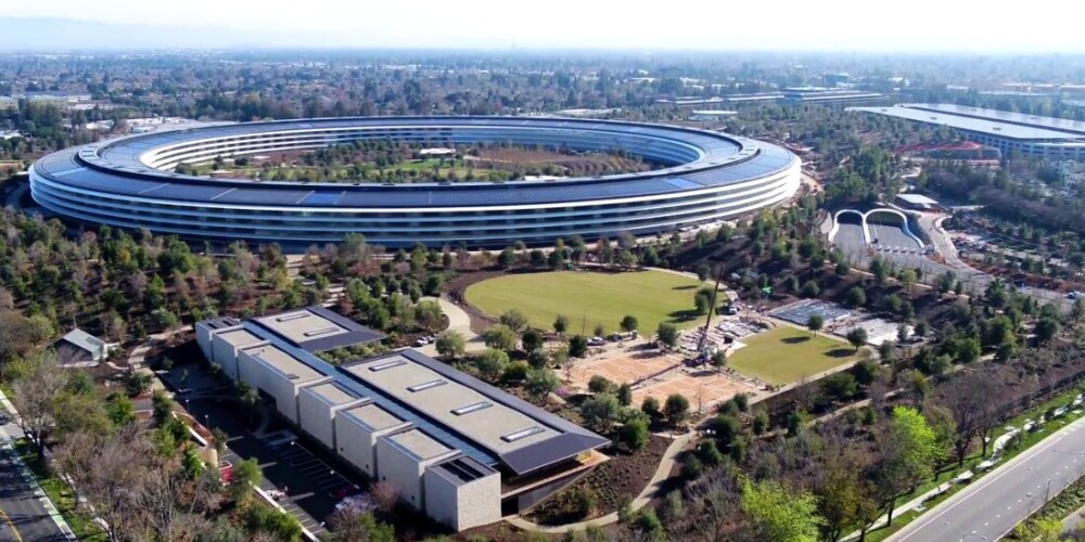 Сотрудники Apple выступают против возвращения в офис с удаленной работы
