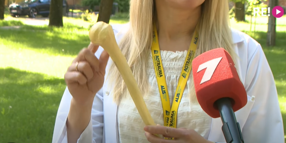 Латвийские хирурги пересадили пациенту кость ноги в руку