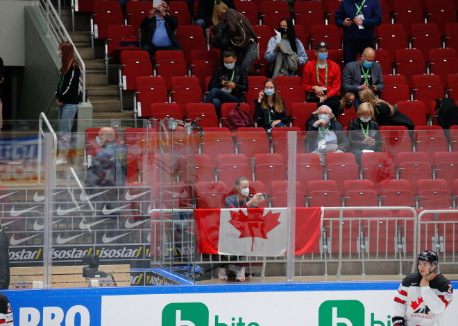 Rīgā notiekošajā 2021. gada hokeja pasaules čempionātā finālā spēkojas Kanāda un Somija.