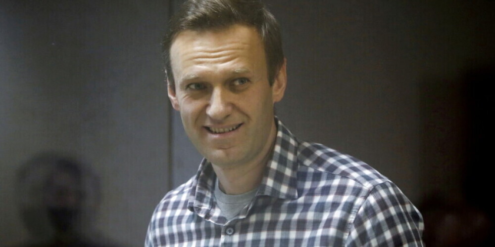 Алексея Навального возвращают в покровскую колонию после больницы
