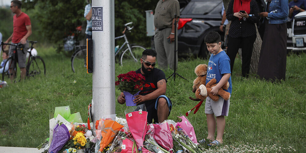 В Канаде 20-летний водитель преднамеренно сбил семью мусульман