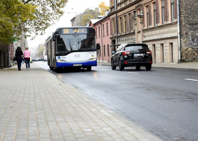 Rīgā, Avotu ielas apkārtnē, elektrības piegāde aptuveni 2900 klientiem ir atjaunota