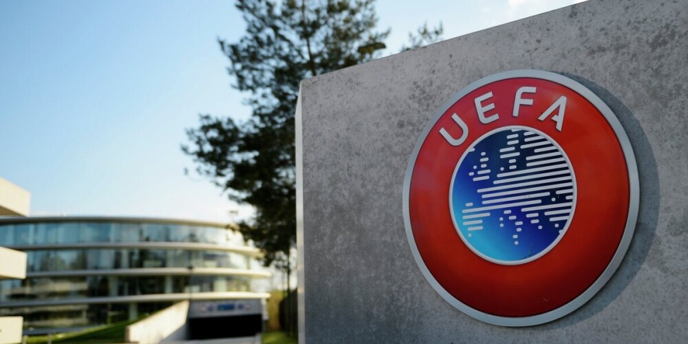 Союз европейских футбо́льных ассоциаций (Union of European Football Associations, сокращённо UEFA, в русской транслитерации УЕФА) — спортивная организация, управляющая футболом в Европе и некоторых западных регионах Азии. Она объединяет национальные футбольные ассоциации европейских стран и организует все европейские соревнования футбольных клубов и сборных команд, а также распределяет доходы от рекламы и трансляций между клубами и национальными ассоциациями, входящими в её состав.