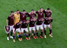Latvijas futbolisti zaudē Igaunijai un noliek Baltijas kausa čempionu pilnvaras