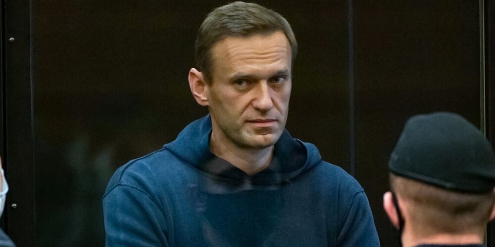 Команда Навального выявила исчезновение информации в его медкарте после отравления
