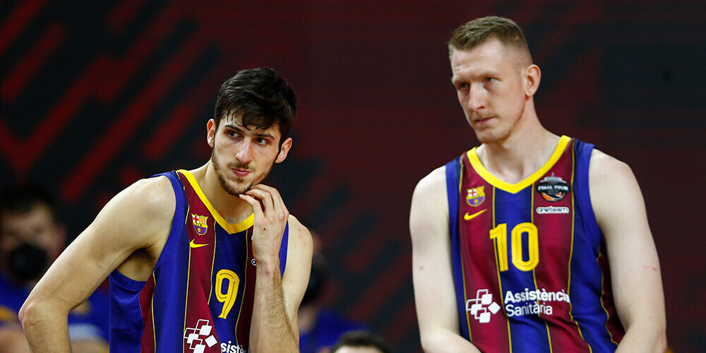 Šmits kopā ar "Barcelona" komandu iekļūst ACB finālā