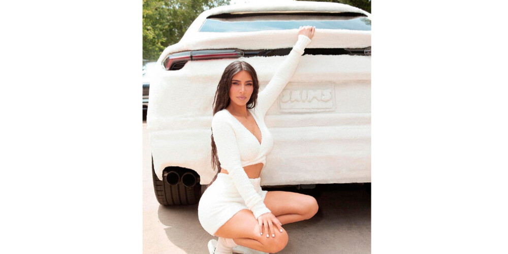 Ким Кардашьян превратила автомобиль Lamborghini в плюшевого мишку