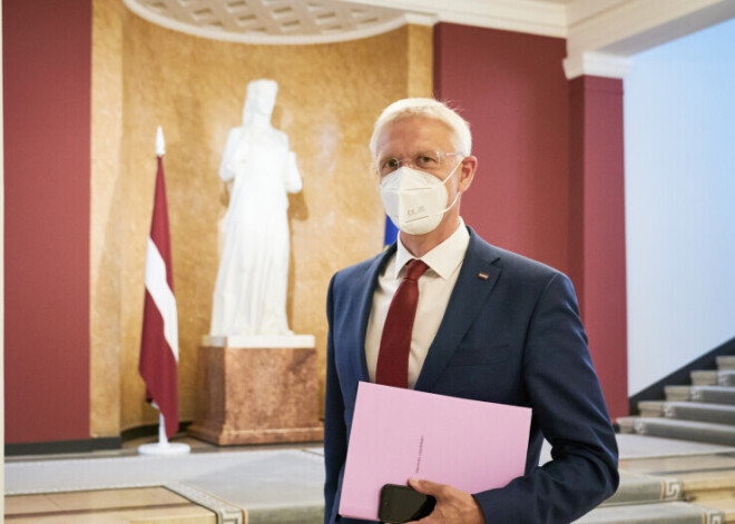 Кариньш: "Сейчас самое время сделать прививку от Covid-19 и готовиться к осени"