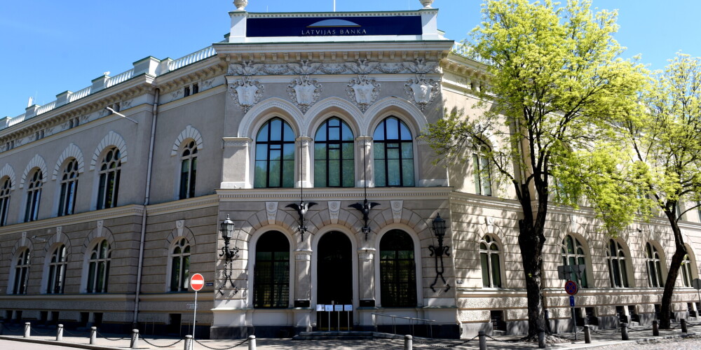 Saeima otrajā lasījumā atbalsta FKTK pievienošanu Latvijas Bankai
