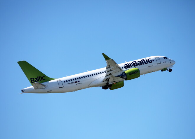 airBaltic начинает полеты в Неаполь