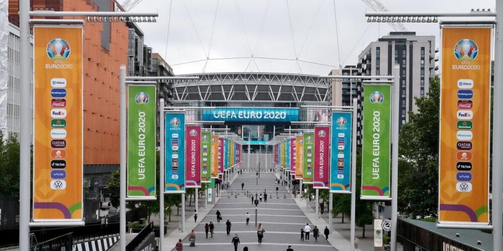 Финал Евро-2020 могут перенести из Лондона в Будапешт. Почему?