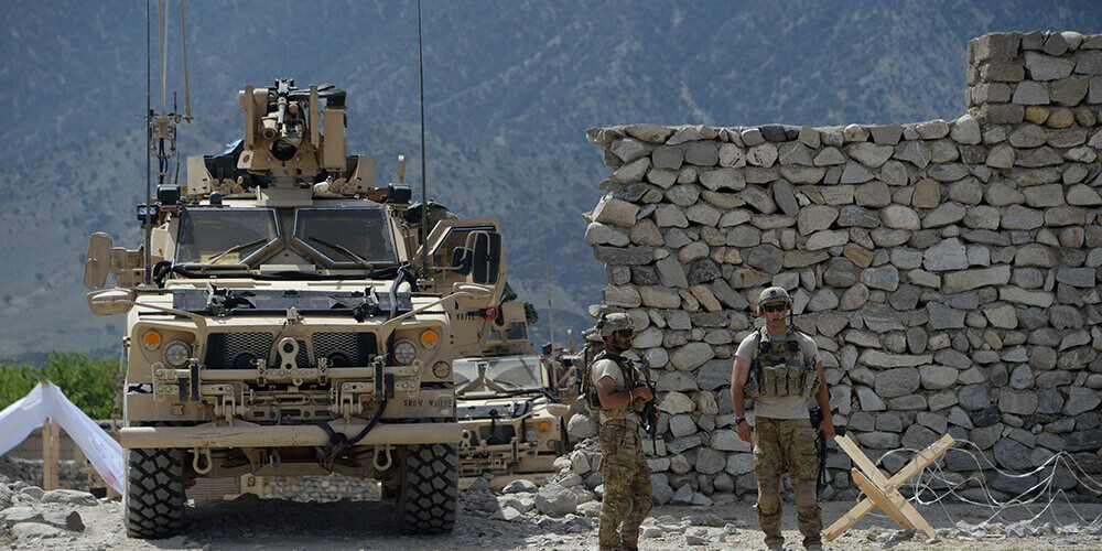 Reaģējot uz talibu panākumiem Afganistānā, ASV var palēnināt savu spēku izvešanu