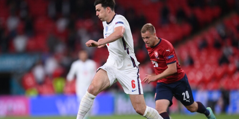 Anglijas futbolisti izcīna pirmo vietu apakšgrupā