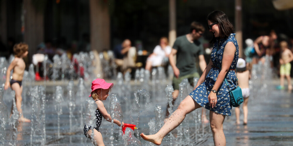 Eiropā turpmāk vasarās prognozē vēl spēcīgākus karstuma viļņus