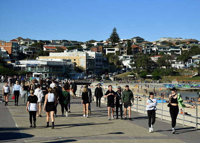 Sidnejas iedzīvotājiem sākusies divu nedēļu karantīna