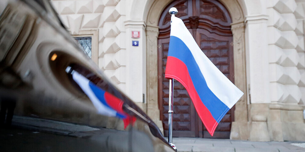 Līdz ar Krievijas diplomātu izraidīšanu Čehijā izbeigusies arī troļļu aktivitāte
