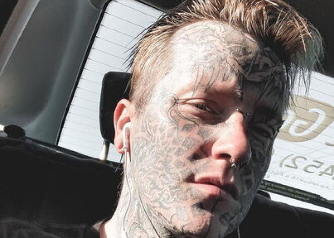 Я тебя породил, я тебе и наколю: отец из России сделал сыну тату на лице со знакомым многим рисунком