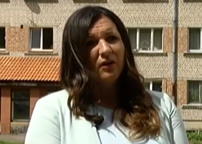 "Mūsu acīs viņa ir politiskā ieliktene" - Priekuļu iedzīvotāji sašutuši par Cēsu novada domes rīcību