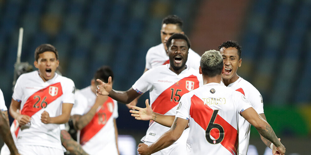 Peru un Brazīlija iekļūst "Copa America" pusfinālā