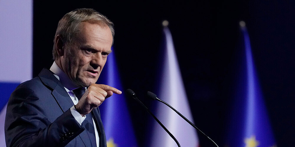 Donalds Tusks uzņemas Polijas lielākās opozīcijas partijas vadību
