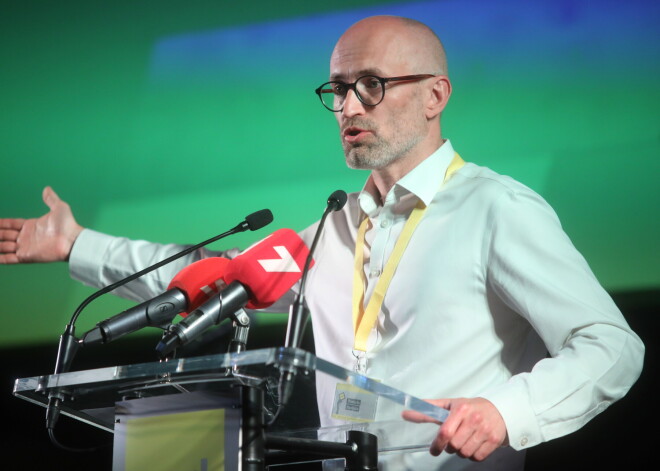 Ievēlē jaunu politiskās partijas "Kustība "Par!"" valdi, Pavļuts saglabā priekšsēdētāja amatu