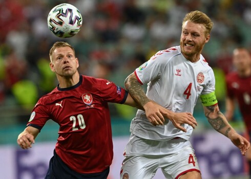 Eiropas futbola čempionāta finālturnīrā pusfinālā iekļūst arī Dānija