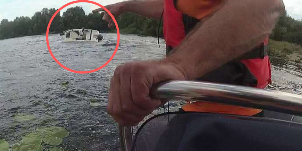 В водах Даугавы водитель выпал из катера, который продолжил неконтролируемо кружиться