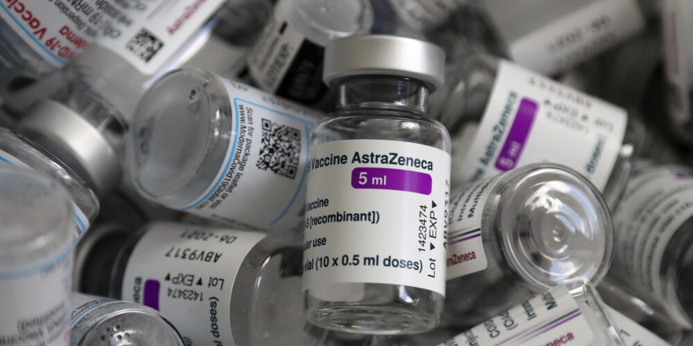 Latvija piecām pasaules valstīm ziedos 165 600 "AstraZeneca" vakcīnas devu