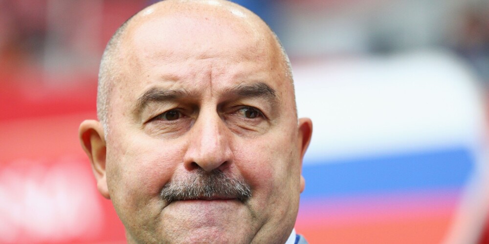 Станислав Саламович Черчесов — советский и российский футболист, вратарь, российский футбольный тренер. Бывший главный тренер сборной России по футболу. Игрок сборных СССР, СНГ и России. Заслуженный мастер спорта России (2003), Заслуженный тренер России (2018). Кавалер ордена Александра Невского (2018).