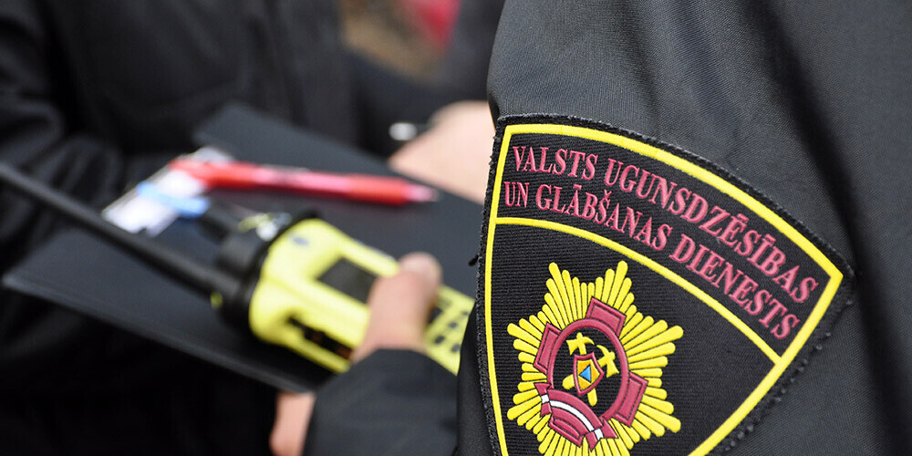 Izdevies likvidēt gandrīz nedēļu ilgušo ugunsgrēku Ventspils novadā