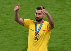 Spožu Eiropas čempionātu aizvadījušais Itālijas futbola izlases vārtsargs Džanluidži Donnarumma.