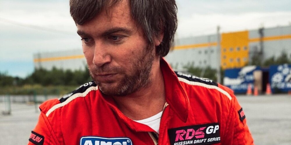 Сгорели заживо в своем Porsche: известный российский гонщик с подругой погибли в страшной аварии