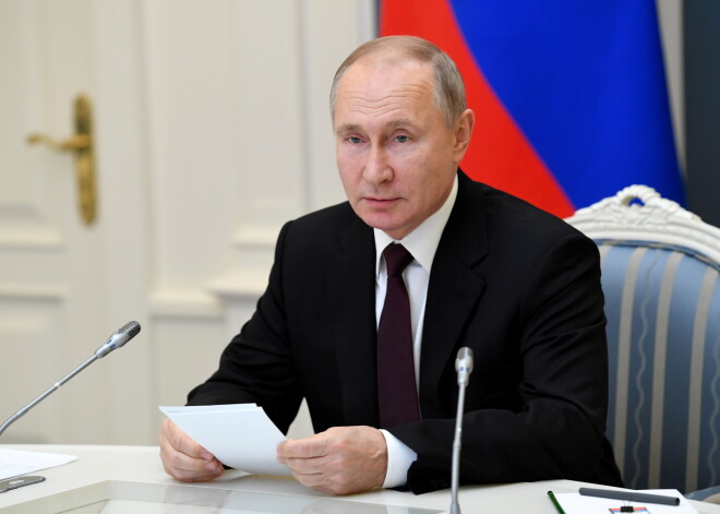 Vladimirs Putins publicē eseju par Krievijas un Ukrainas vēsturisko vienotību