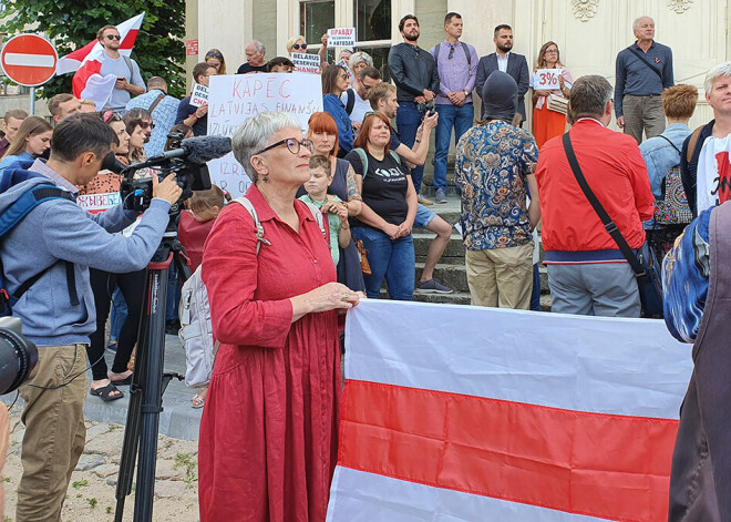 Sandra Kalniete: Latvija ir gatava sniegt atbalstu Baltkrievijas neatkarīgajiem žurnālistiem