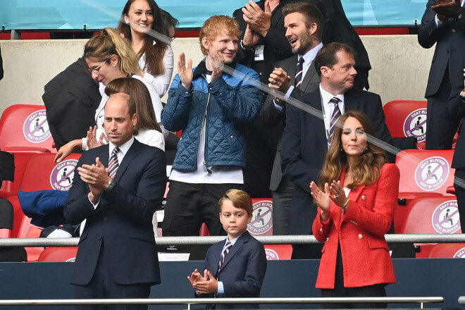 29. jūnijā Eds Šīrans Vemblija stadionā Londonā bija devies vērot "Euro 2020" cetrurtdaļfināla spēli futbolā.