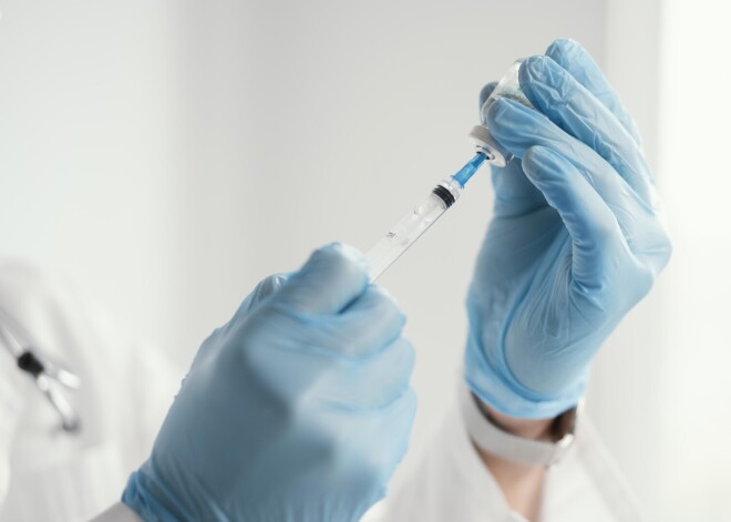 Минюст: право увольнять работников без Covid-сертификатов соответствует Конституции