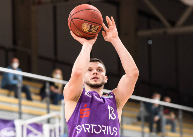 Rihards Lomažs karjeru turpinās Turcijas čempionātā