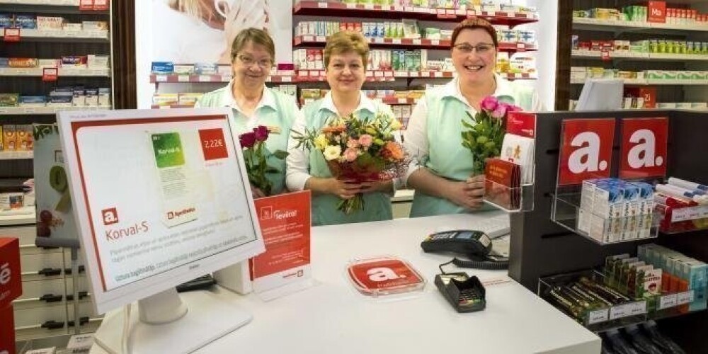 Apotheka является одной из наиболее стремительно развивающихся сетей аптек в Латвии. Предприятие создано в 2005 году путем слияния нескольких небольших предприятий. ООО A Aptiekas входит в одну из крупнейших фармацевтических групп в странах Балтии Magnum, предприятия которой работают в странах Балтии и Финляндии.В настоящее время под брендом Apotheka в Латвии работает 114 аптек. Половина из них находится в Риге, а остальные – в других крупных городах Латвии - в Лиепае, Вентспилсе, Елгаве, Даугавпилсе и Резекне. Наши аптеки вы встретите в важнейших транспортных узлах – в Рижском международном аэропорту и Рижском международном автовокзале, а также во многих популярных торговых центрах, таких как т/ц Spice и развлекательный центр Riga Plaza.