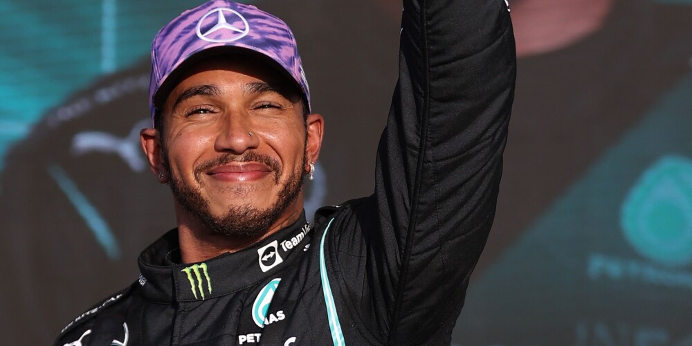 Hamiltons uzvar Lielbritānijas "Grand Prix" sprinta kvalifikācijā