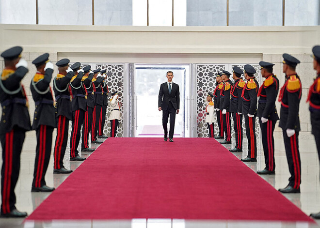 Kara plosītās Sīrijas prezidents Asads Damaskā inaugurēts ceturtajam amata termiņam