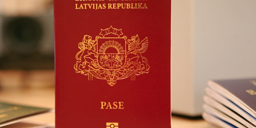 Чтобы получить в Риге новый паспорт, придется подождать полтора месяца