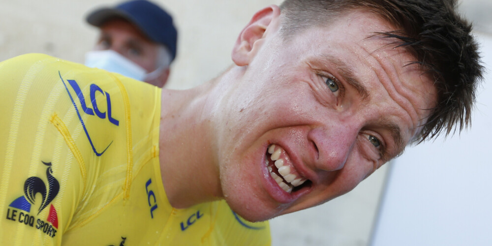 Nogurušais Pogačars gandrīz nodrošina "Tour de France" uzvarētāja titulu; Skujiņš posmā finišē 88. vietā