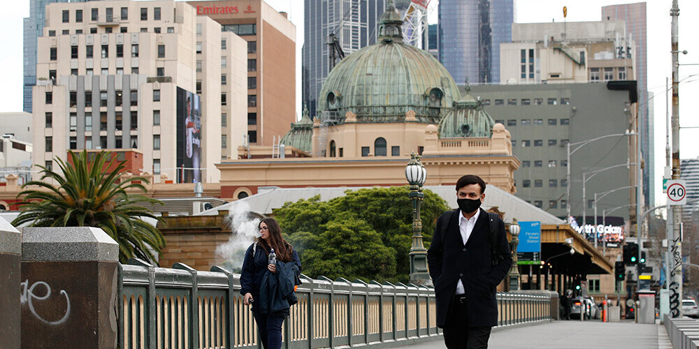 Melburnā par piecām dienām pagarināts karantīnas režīms