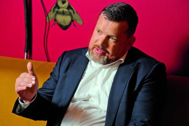 Andris Kudors: „Ainara Baštika un Pētera Sproģa paustais atbalsts Šlesera politiskajam spēkam var palīdzēt iegūt daļu balsu kristiešu vidē.”