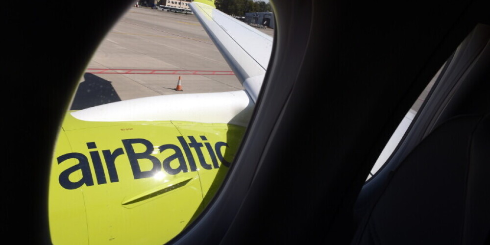 У самолета airBaltic отключились оба двигателя во время посадки в Копенгагене