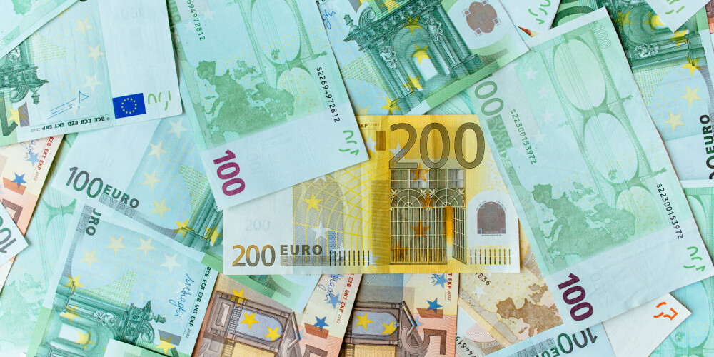 В течение недели мошенники украли со счетов латвийцев более 200 000 евро