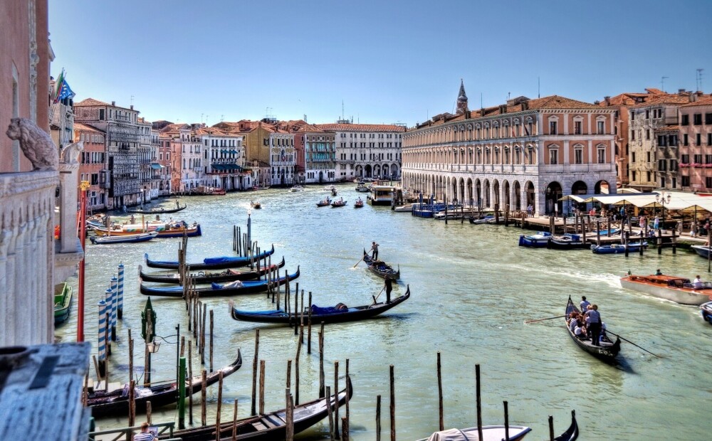 UNESCO does not include Venice in the World Heritage List