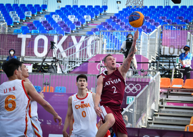 Latvijas 3x3 basketbolisti dienas pirmajā spēlē minimāli uzvar Ķīnu