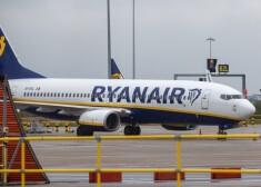 "Ryanair" lidmašīnu nosēdinājušais aviodispečers ar ģimeni slepus aizbēdzis no Baltkrievijas
